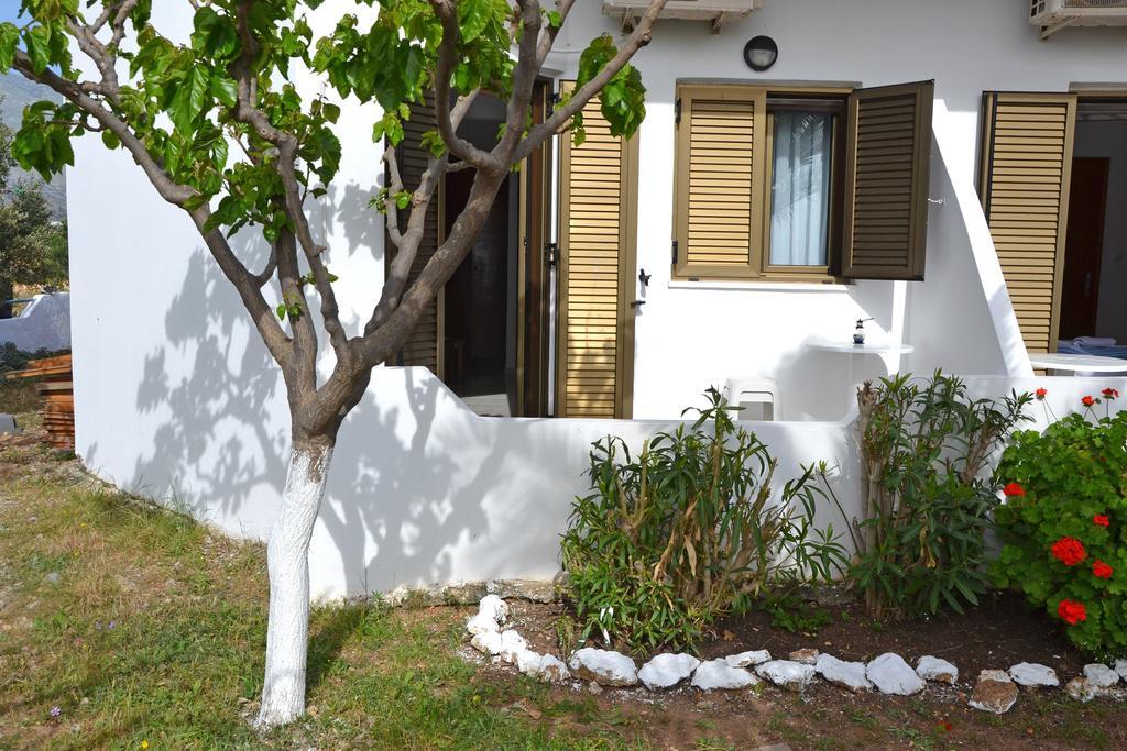 Orthi Ammos Hotel Frangocastelo Exterior photo