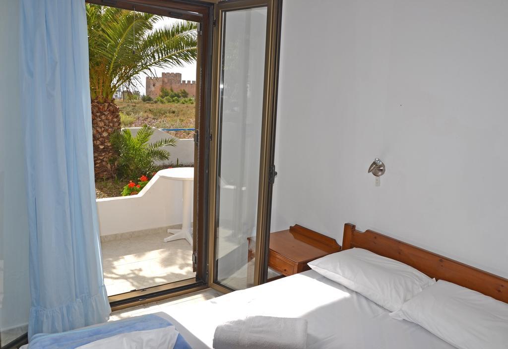 Orthi Ammos Hotel Frangocastelo Exterior photo